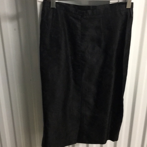 Escada couture patterned black skirt - Picture 5 of 8